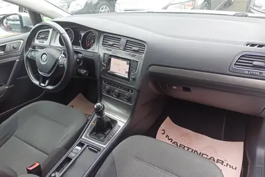 VOLKSWAGEN GOLF VII 1.6 TDI BMT Trendline Coolsilber Metallic +Első Tulajdonostól +Igényes állapot +3X-s GARANCIA !!