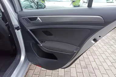 VOLKSWAGEN GOLF VII 1.6 TDI BMT Trendline Coolsilber Metallic +Első Tulajdonostól +Igényes állapot +3X-s GARANCIA !!