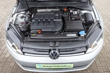 VOLKSWAGEN GOLF VII 1.6 TDI BMT Trendline Coolsilber Metallic +Első Tulajdonostól +Igényes állapot +3X-s GARANCIA !!