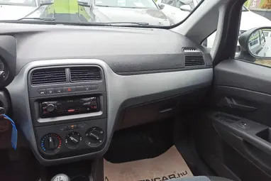 FIAT GRANDE PUNTO 1.2 8V Actual PLUS ++ Klasszikus Szívó Benzin ++ Friss Vizsga +3X-s GARANCIA !!