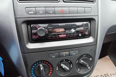 FIAT GRANDE PUNTO 1.2 8V Actual PLUS ++ Klasszikus Szívó Benzin ++ Friss Vizsga +3X-s GARANCIA !!