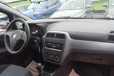 FIAT GRANDE PUNTO 1.2 8V Actual PLUS ++ Klasszikus Szívó Benzin ++ Friss Vizsga +3X-s GARANCIA !!