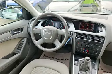 AUDI A4 1.8 T FSi Impozáns Eisensilber +Igényes Lichtgrau utastér +Friss Vizsga +3X-s GARANCIA !!