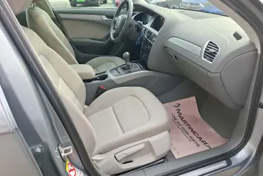 AUDI A4 1.8 T FSi Impozáns Eisensilber +Igényes Lichtgrau utastér +Friss Vizsga +3X-s GARANCIA !!