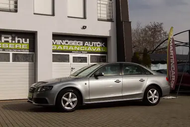 AUDI A4 1.8 T FSi Impozáns Eisensilber +Igényes Lichtgrau utastér +Friss Vizsga +3X-s GARANCIA !!