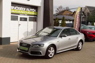 AUDI A4 1.8 T FSi Impozáns Eisensilber +Igényes Lichtgrau utastér +Friss Vizsga +3X-s GARANCIA !!