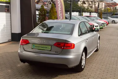 AUDI A4 1.8 T FSi Impozáns Eisensilber +Igényes Lichtgrau utastér +Friss Vizsga +3X-s GARANCIA !!