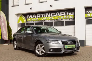 AUDI A4 1.8 T FSi Impozáns Eisensilber +Igényes Lichtgrau utastér +Friss Vizsga +3X-s GARANCIA !!