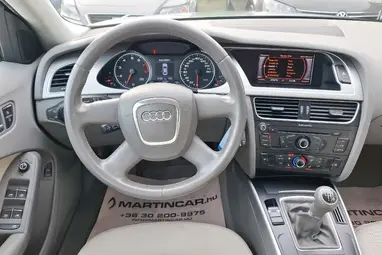 AUDI A4 1.8 T FSi Impozáns Eisensilber +Igényes Lichtgrau utastér +Friss Vizsga +3X-s GARANCIA !!