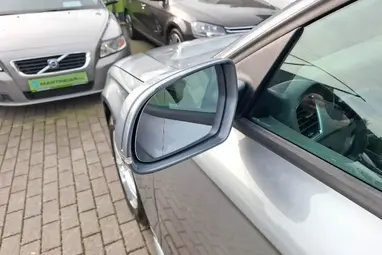 AUDI A4 1.8 T FSi Impozáns Eisensilber +Igényes Lichtgrau utastér +Friss Vizsga +3X-s GARANCIA !!