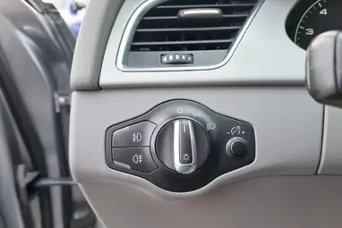 AUDI A4 1.8 T FSi Impozáns Eisensilber +Igényes Lichtgrau utastér +Friss Vizsga +3X-s GARANCIA !!