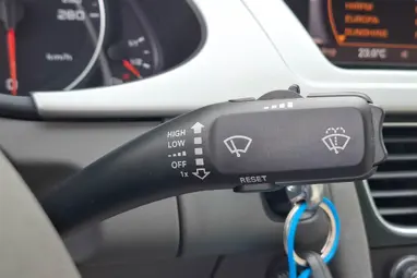 AUDI A4 1.8 T FSi Impozáns Eisensilber +Igényes Lichtgrau utastér +Friss Vizsga +3X-s GARANCIA !!