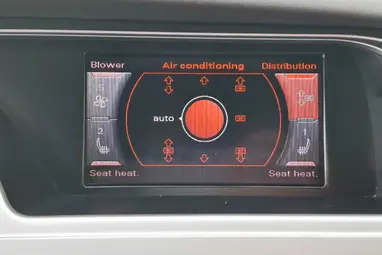 AUDI A4 1.8 T FSi Impozáns Eisensilber +Igényes Lichtgrau utastér +Friss Vizsga +3X-s GARANCIA !!