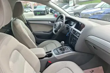 AUDI A4 1.8 T FSi Impozáns Eisensilber +Igényes Lichtgrau utastér +Friss Vizsga +3X-s GARANCIA !!