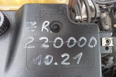 CITROEN C5 2.0 HDi Exclusive (Automata) Mativoire Beige metalic +LightSilver alcantara +3X-s GARANCIA !!