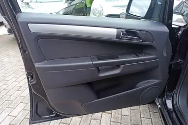 OPEL ZAFIRA B 1.8 Enjoy 7 személyes Sapphire Black Metallic +Keveset futott +3X-s GARANCIA !!