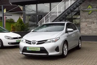 TOYOTA AURIS 1.33 Live Classic Silver Metallic +Eredeti Magyar Autó +3X-s GARANCIA !!