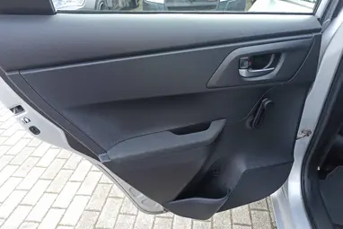 TOYOTA AURIS 1.33 Live Classic Silver Metallic +Eredeti Magyar Autó +3X-s GARANCIA !!