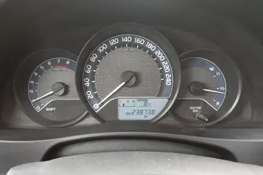 TOYOTA AURIS 1.33 Live Classic Silver Metallic +Eredeti Magyar Autó +3X-s GARANCIA !!