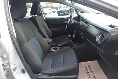 TOYOTA AURIS 1.33 Live Classic Silver Metallic +Eredeti Magyar Autó +3X-s GARANCIA !!