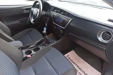 TOYOTA AURIS 1.33 Live Classic Silver Metallic +Eredeti Magyar Autó +3X-s GARANCIA !!