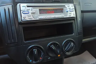 VOLKSWAGEN POLO IV 1.2 70 12V Trendline Blue Anthrazit Pearl +Klíma +Keveset futott +3X-s GARANCIA !!