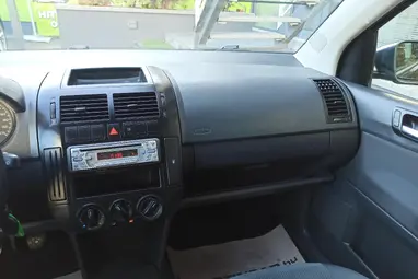 VOLKSWAGEN POLO IV 1.2 70 12V Trendline Blue Anthrazit Pearl +Klíma +Keveset futott +3X-s GARANCIA !!