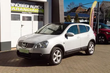 NISSAN QASHQAI 1.6 Tekna 2WD Urban Silver Metallic +Első Tulajdonostól +Panoráma +3X-s GARANCIA !!