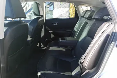 NISSAN QASHQAI 1.6 Tekna 2WD Urban Silver Metallic +Első Tulajdonostól +Panoráma +3X-s GARANCIA !!