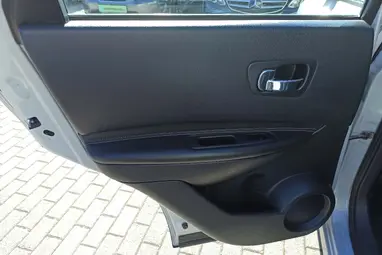 NISSAN QASHQAI 1.6 Tekna 2WD Urban Silver Metallic +Első Tulajdonostól +Panoráma +3X-s GARANCIA !!