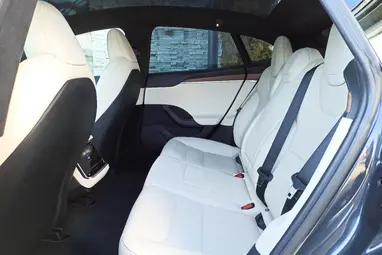 TESLA MODEL S Long Range AWD (Automata) Stealth Grey +1.Tulajdonostól +Eredeti Magyar Autó +Gyári GARANCIA !!