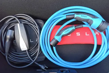 TESLA MODEL S Long Range AWD (Automata) Stealth Grey +1.Tulajdonostól +Eredeti Magyar Autó +Gyári GARANCIA !!