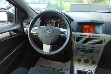 OPEL ASTRA H 1.6 GTC Sport RECARO +Saphirschwarz Metallic +Jól felszerelt +3X-s GARANCIA !!