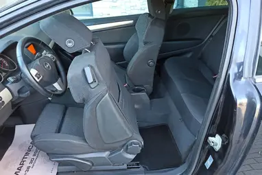 OPEL ASTRA H 1.6 GTC Sport RECARO +Saphirschwarz Metallic +Jól felszerelt +3X-s GARANCIA !!