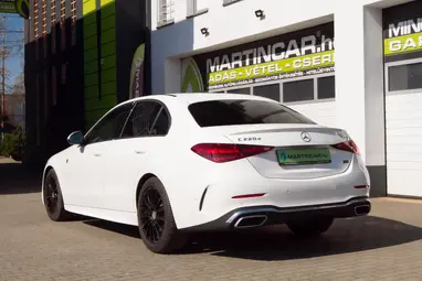MERCEDES-BENZ C 220 d 4Matic 9G-TRONIC Mild hybrid drive Polar Weiss +Eredeti Magyar Autó +1.Tulajdonos +18E km +Gyári GARANCIA !!