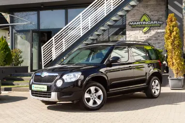 SKODA YETI 1.4 TSI Ambition Plus +Black Magic Pearl +17Dolomite +Spirit Gray utastér +3X-s GARANCIA !!