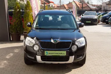 SKODA YETI 1.4 TSI Ambition Plus +Black Magic Pearl +17Dolomite +Spirit Gray utastér +3X-s GARANCIA !!