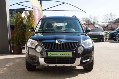 SKODA YETI 1.4 TSI Ambition Plus +Black Magic Pearl +17Dolomite +Spirit Gray utastér +3X-s GARANCIA !!