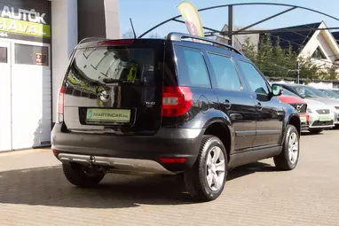 SKODA YETI 1.4 TSI Ambition Plus +Black Magic Pearl +17Dolomite +Spirit Gray utastér +3X-s GARANCIA !!
