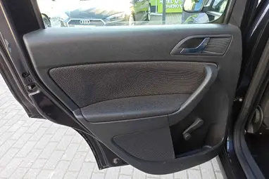 SKODA YETI 1.4 TSI Ambition Plus +Black Magic Pearl +17Dolomite +Spirit Gray utastér +3X-s GARANCIA !!