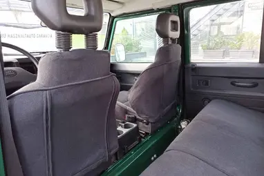 LAND ROVER DEFENDER 130 Crew 2.5 TD5 Belize Green +Eredeti Magyar Autó +3X-s GARANCIA !!