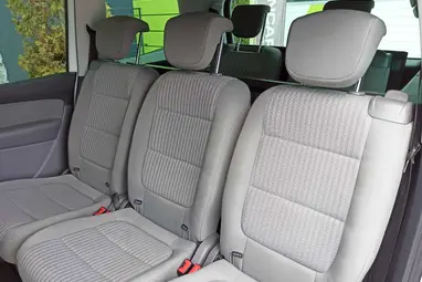 SEAT ALHAMBRA 2.0 CR TDI Reference [7 személy] Prémium állapot +Magas Felszereltség +Végig Vez. Sz.Könyv +FRISS VIZSGA!!