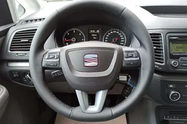 SEAT ALHAMBRA 2.0 CR TDI Reference [7 személy] Prémium állapot +Magas Felszereltség +Végig Vez. Sz.Könyv +FRISS VIZSGA!!