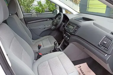 SEAT ALHAMBRA 2.0 CR TDI Reference [7 személy] Prémium állapot +Magas Felszereltség +Végig Vez. Sz.Könyv +FRISS VIZSGA!!