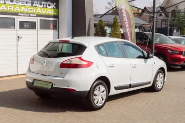 RENAULT MEGANE 1.5 dci Expression Business Pack +Igényes állapot +Jól felszerelt !!