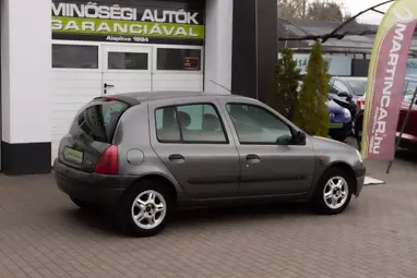 RENAULT CLIO 1.2 Expression Eredeti Magyar AUTO !! +Friss Vizsga +Igényes utastér !!