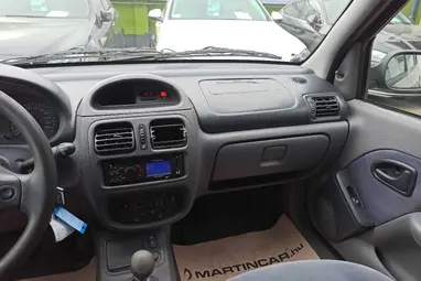 RENAULT CLIO 1.2 Expression Eredeti Magyar AUTO !! +Friss Vizsga +Igényes utastér !!