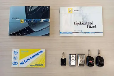 RENAULT CLIO 1.2 Expression Eredeti Magyar AUTO !! +Friss Vizsga +Igényes utastér !!