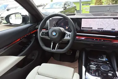BMW 540d xDrive (Automata) ÁFA-s CSAK 420km!! Black Sapphire+Gyári GARANCIA +M Pro+Azonnal Átvehető!!