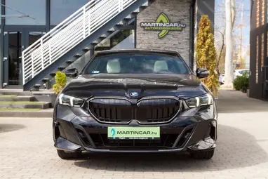 BMW 540d xDrive (Automata) ÁFA-s CSAK 420km!! Black Sapphire+Gyári GARANCIA +M Pro+Azonnal Átvehető!!